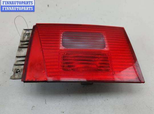 Фонарь крышки багажника правый ST327636 на Seat Alhambra (2000-2010)