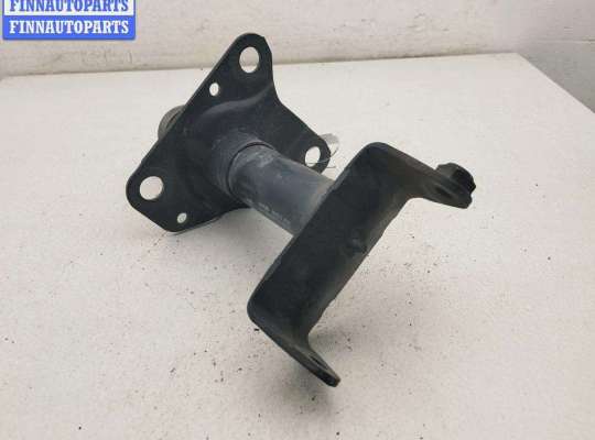 Кронштейн бампера на Volkswagen Passat B5 (3B)