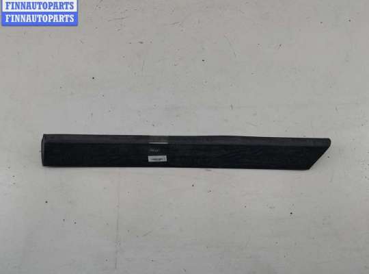 купить Молдинг двери задней левой на Volkswagen Passat B3