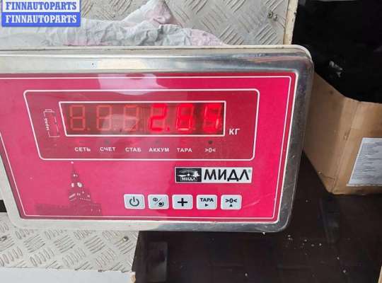 купить Стекло двери задней правой на Volkswagen Bora