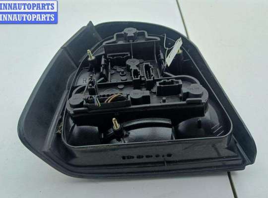 купить Фонарь задний правый на Volkswagen Golf-3