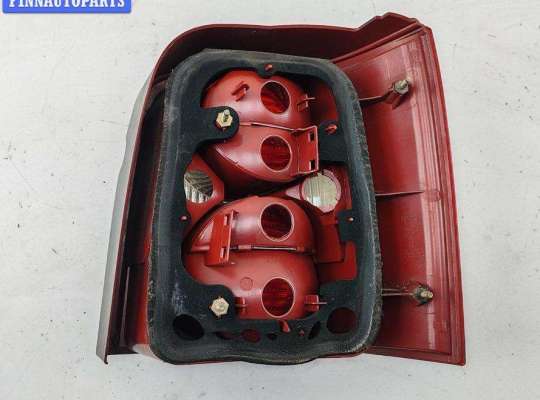 Фонарь задний на Volkswagen Passat B5+ (3B, GP)