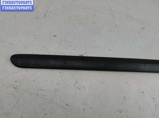 купить Молдинг двери передней левой на Peugeot 308 T7 (2007-2013)