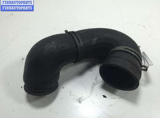 купить Патрубок интеркулера на Volkswagen Transporter T4