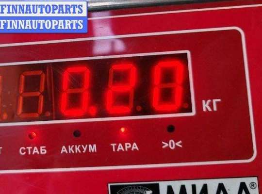 купить Рамка фары противотуманной правой на Chevrolet Cruze