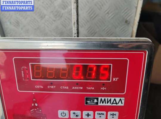 купить Молдинг двери передней левой на Volkswagen Touareg