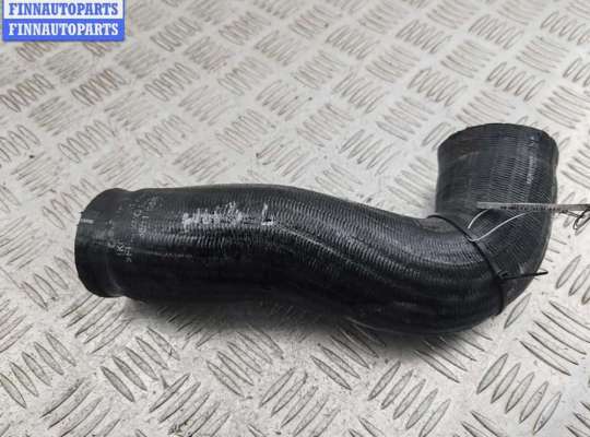 купить Патрубок интеркулера на Volkswagen Golf-6