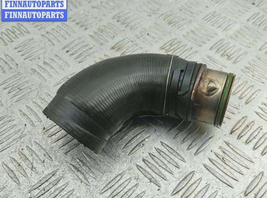 Патрубок турбины VG2634495 на Volkswagen Passat B6