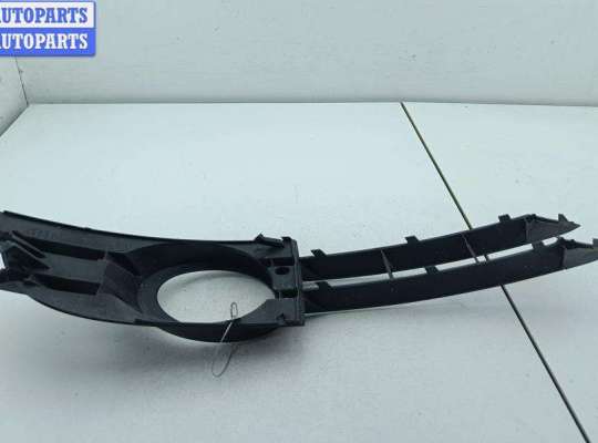 купить Рамка фары противотуманной левой на Audi A6 C6 (2004-2011)