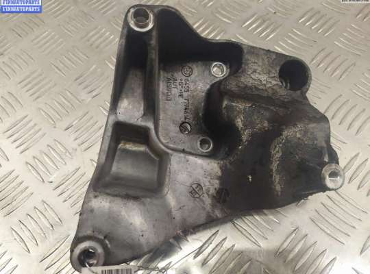 Кронштейн компрессора кондиционера BM2227633 на BMW 3 E46 (1998-2006)