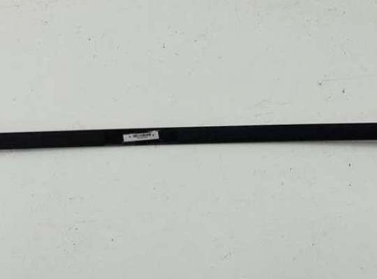 Молдинг двери передней правой BM3588159 на BMW 3 E46 (1998-2006)