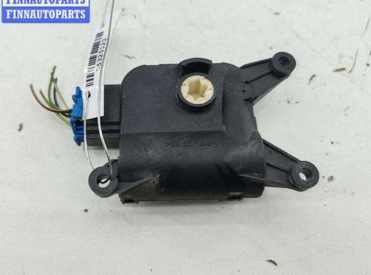 Моторчик заслонки отопителя VG2756656 на Volkswagen Passat B6
