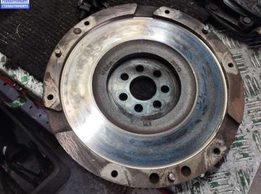 Маховик на Mitsubishi Space Wagon (N9_W, N8_W, UG)
