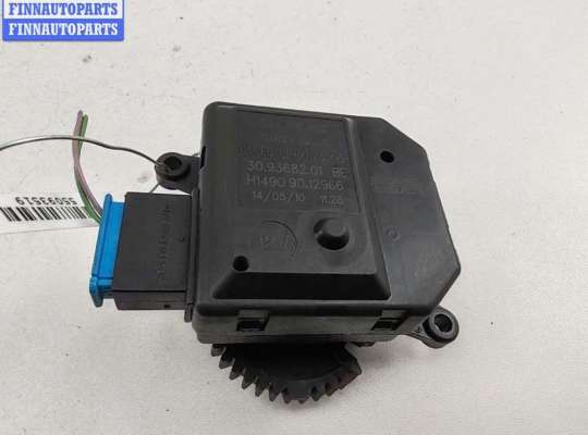 купить Моторчик заслонки отопителя на Skoda Fabia mk2 (5J)