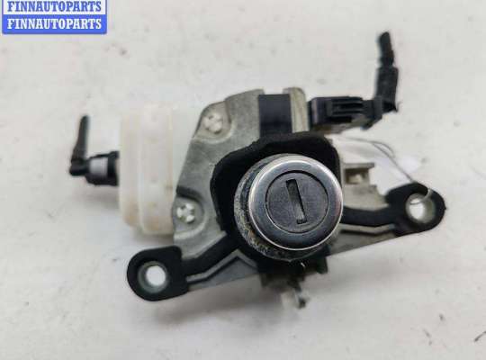 купить Кнопка открывания багажника на Audi A4 B5 (1994-2001)