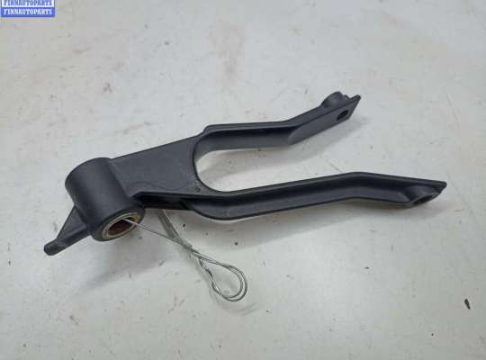 купить Кронштейн радиатора на Opel Zafira B (2004-2014)