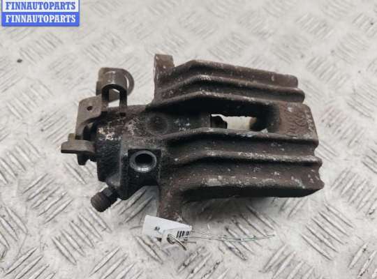 Суппорт задний левый VG2647464 на Volkswagen Golf-4