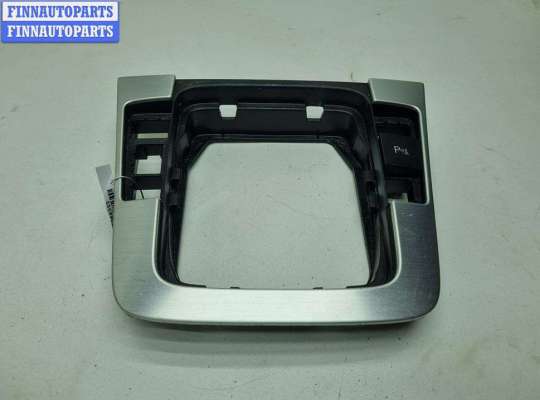 купить Накладка декоративная на Volkswagen Passat B6