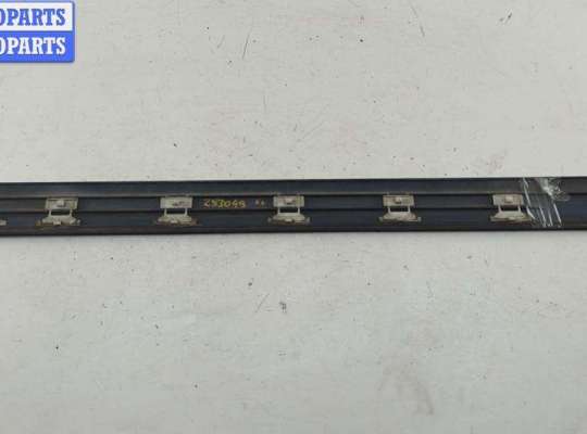 купить Молдинг двери передней левой на Opel Omega B (1994-2003)