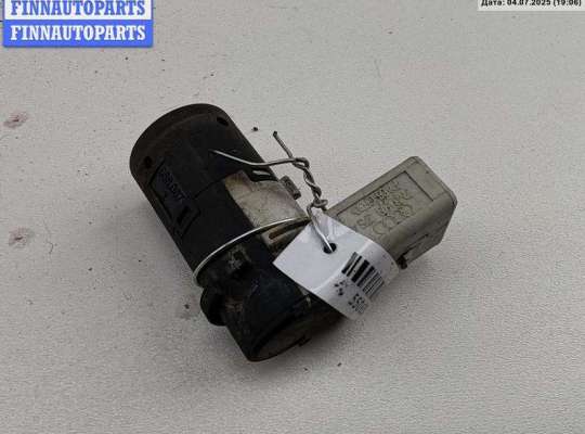Датчик парковки (парктроник) передний VG2382873 на Volkswagen Sharan (2000-2010)