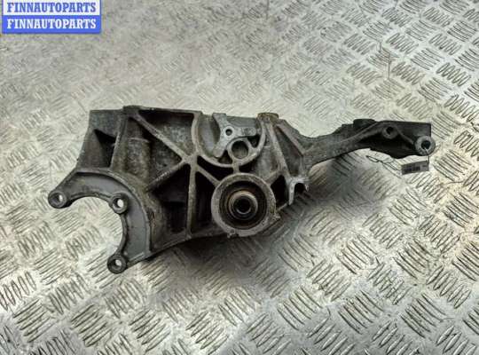 купить Кронштейн генератора на Volkswagen Passat B5+ (GP)