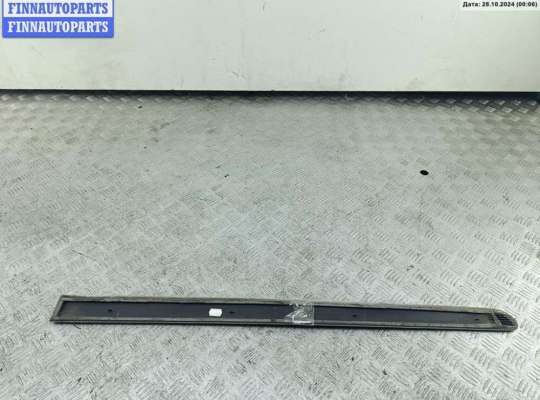 Молдинг на Opel Zafira B