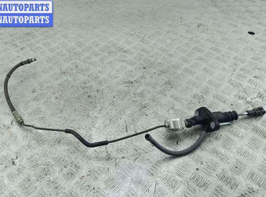 Цилиндр сцепления главный