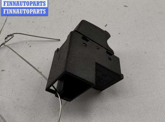 купить Кнопка открывания багажника на Volkswagen Passat B5+ (GP)