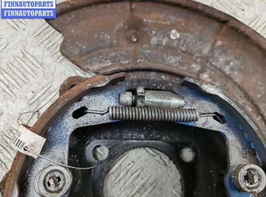 купить Щиток (диск) опорный тормозной задний правый на Opel Vectra B (1995-2002)