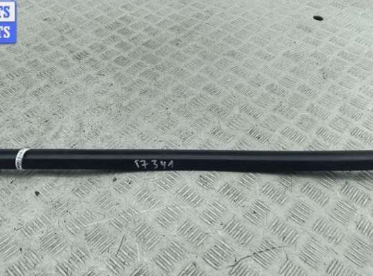 купить Молдинг лобового стекла на Opel Vectra B (1995-2002)