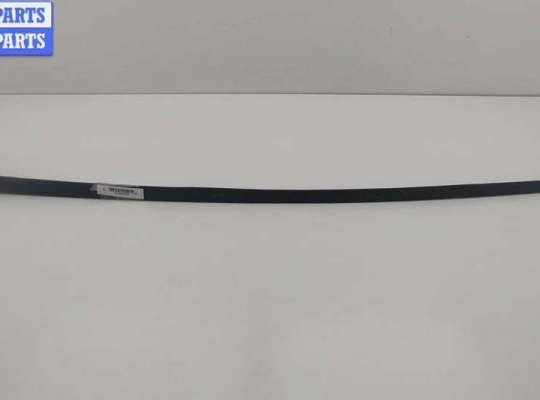 Молдинг лобового стекла VG2736957 на Volkswagen Passat B5+ (GP)