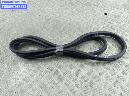 купить Уплотнитель двери задней левой на Mazda 3 (2018- ) BP