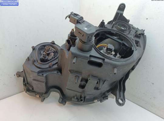 купить Фара правая на Mercedes W211 (E)