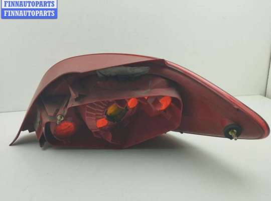купить Фонарь задний левый на Peugeot 307