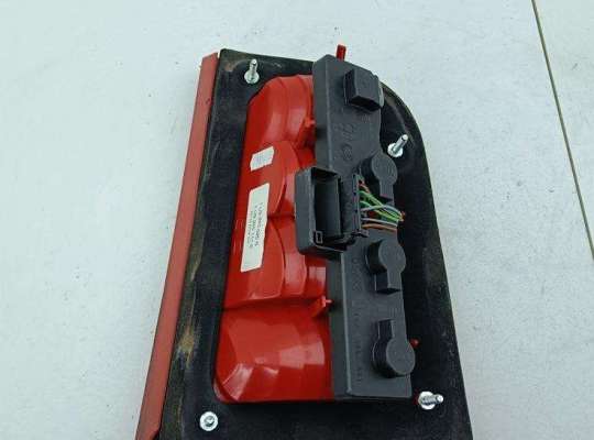 купить Фонарь задний левый на Skoda Octavia mk1 (A4 1U) 1996-2010