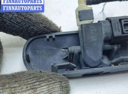 купить Форсунка омывателя на Volkswagen Passat B6