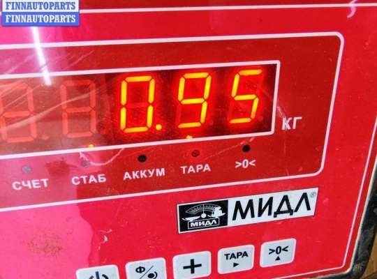 купить Петля двери передней левой на Volkswagen Passat B5