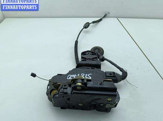 Замок боковой двери на Volkswagen Passat B5 (3B)