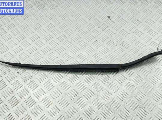 Щеткодержатель (поводок стеклоочистителя) передний FT566189 на Citroen C8