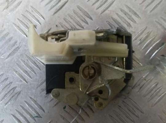 купить Замок двери задней правой на Mercedes W124 (1985-1995)