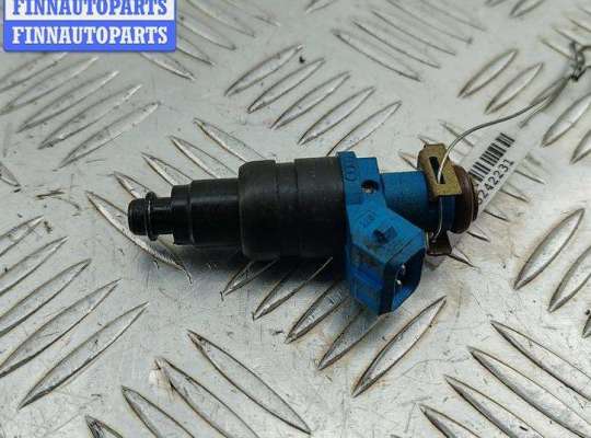 купить Форсунка топливная на Volkswagen Passat B5