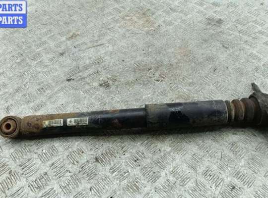 купить Амортизатор подвески задний правый на Volkswagen Passat B6