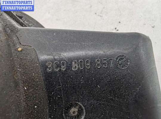 купить Лючок бака на Volkswagen Passat B6