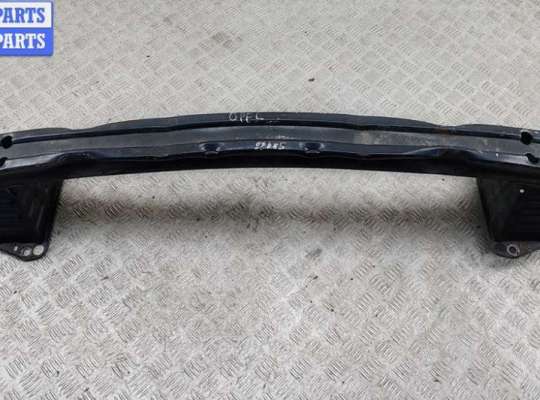 Усилитель бампера переднего OP2382564 на Opel Vectra C (2002-2008)