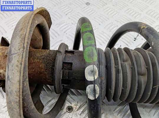 купить Стойка подвески передняя левая на Volkswagen Golf-3