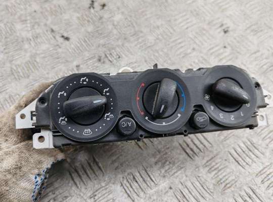 Переключатель отопителя FO2264708 на Ford C-Max (2003-2010)