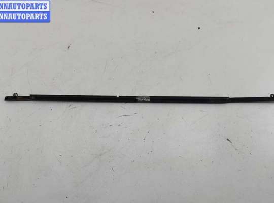 купить Молдинг стекла двери передней правой наружный на Mazda 3 (2018- ) BP