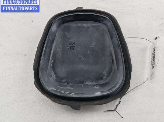 купить Крышка (заглушка) задняя фары правой на Chrysler Voyager (2001-2007)