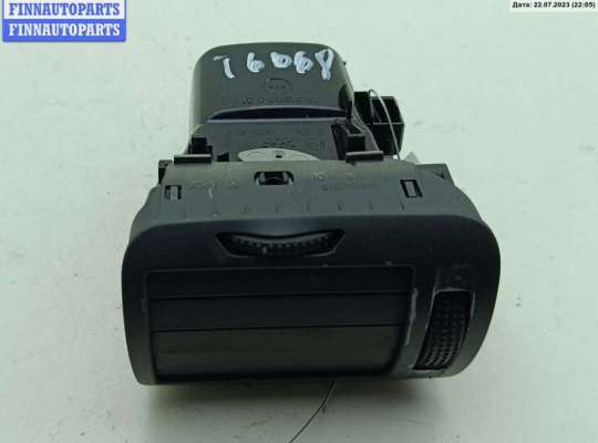 Дефлектор обдува салона VG1598461 на Volkswagen Passat B5+ (GP)