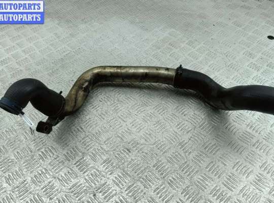 Купить Патрубок интеркулера на Ford Galaxy (2000-2006) Патрубок интеркулера FO2140276 на Ford Galaxy (2000-2006)